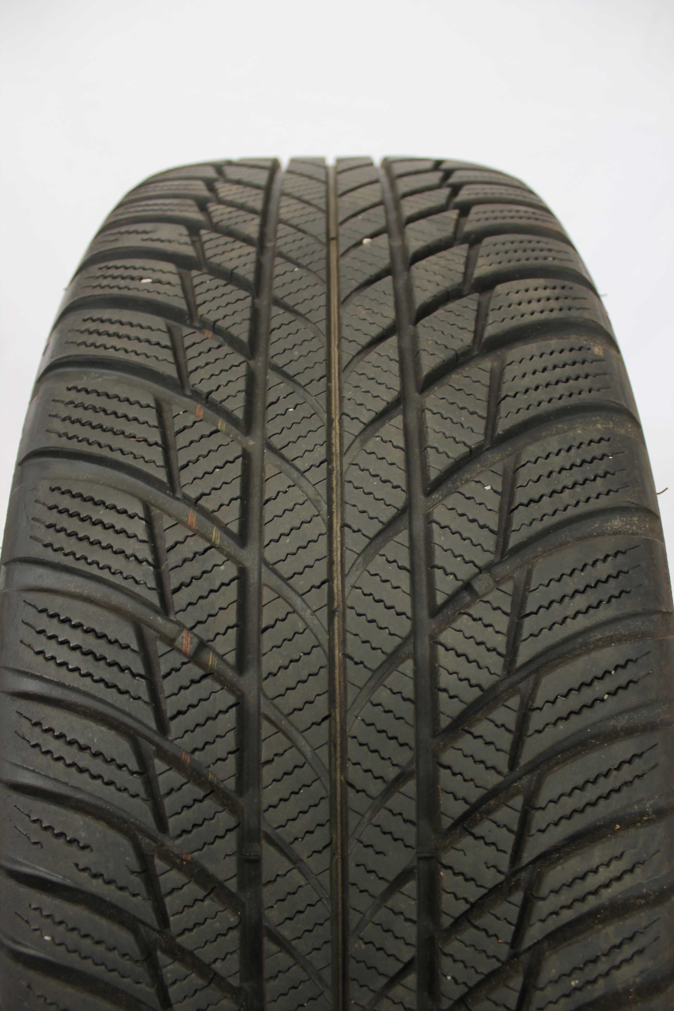 Winterkomplettradsatz-Mercedes-Benz-A-Klasse-A177-Alufelge-18Zoll-A1774010700-Winterreifen-Bridgestone-BlizzakLM001MO-225-45-R18-91H-17
