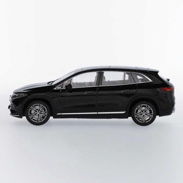 B66960589_mercedes-benz_modellauto_eqs-suv_rosier-onlineshop2