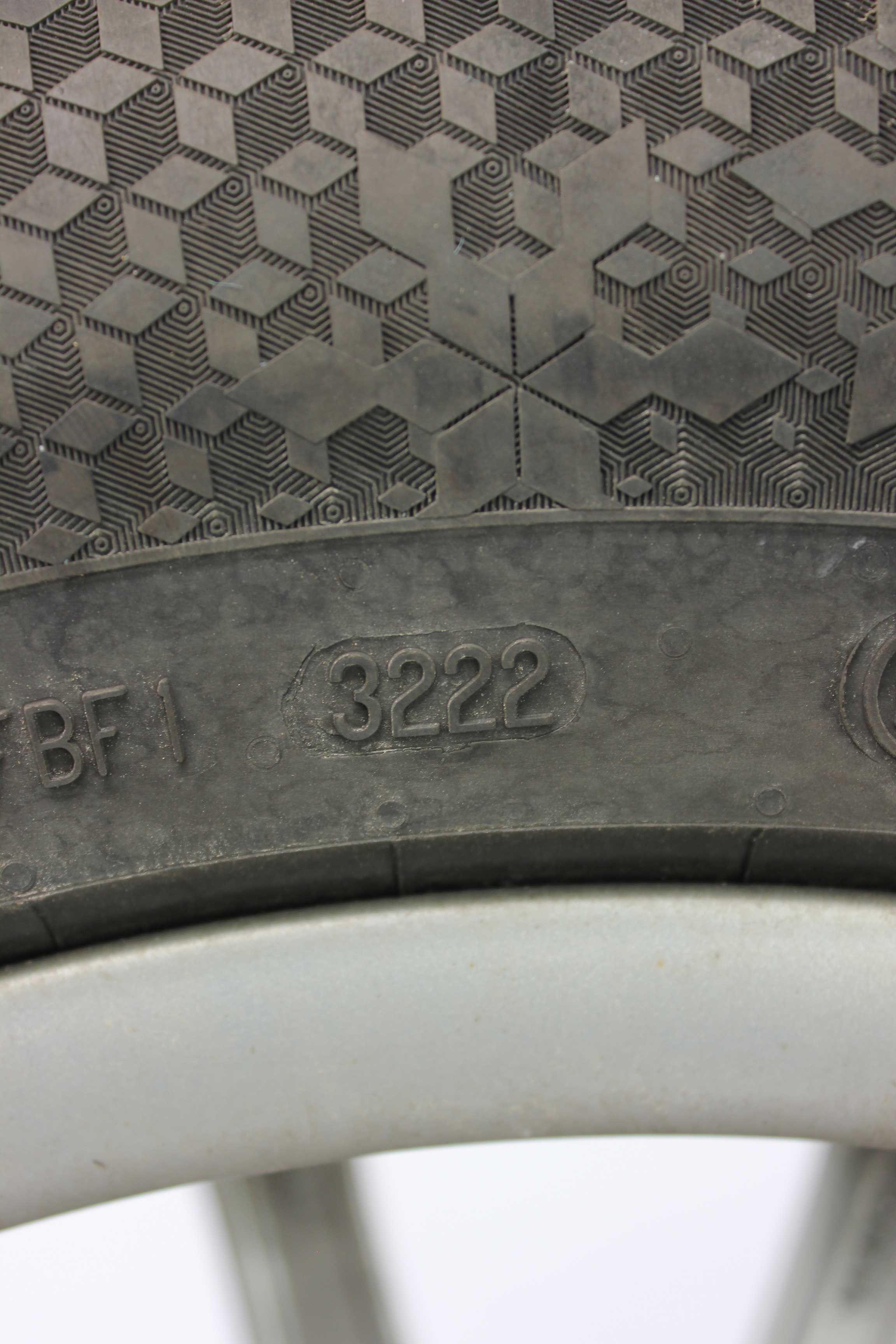 Winterkomplettradsatz-Mercedes-Benz-A-Klasse-A177-Alufelge-17Zoll-A1774010300-Winterreifen-Continental-WinterContactTS870P-215-65-R17-99H-5 Winterkomplettradsatz-Mercedes-Benz-A-Klasse-A177-Alufelge-17Zoll-A1774010300-Winterreifen-Continental-WinterContactTS870P-215-65-R17-99H-5