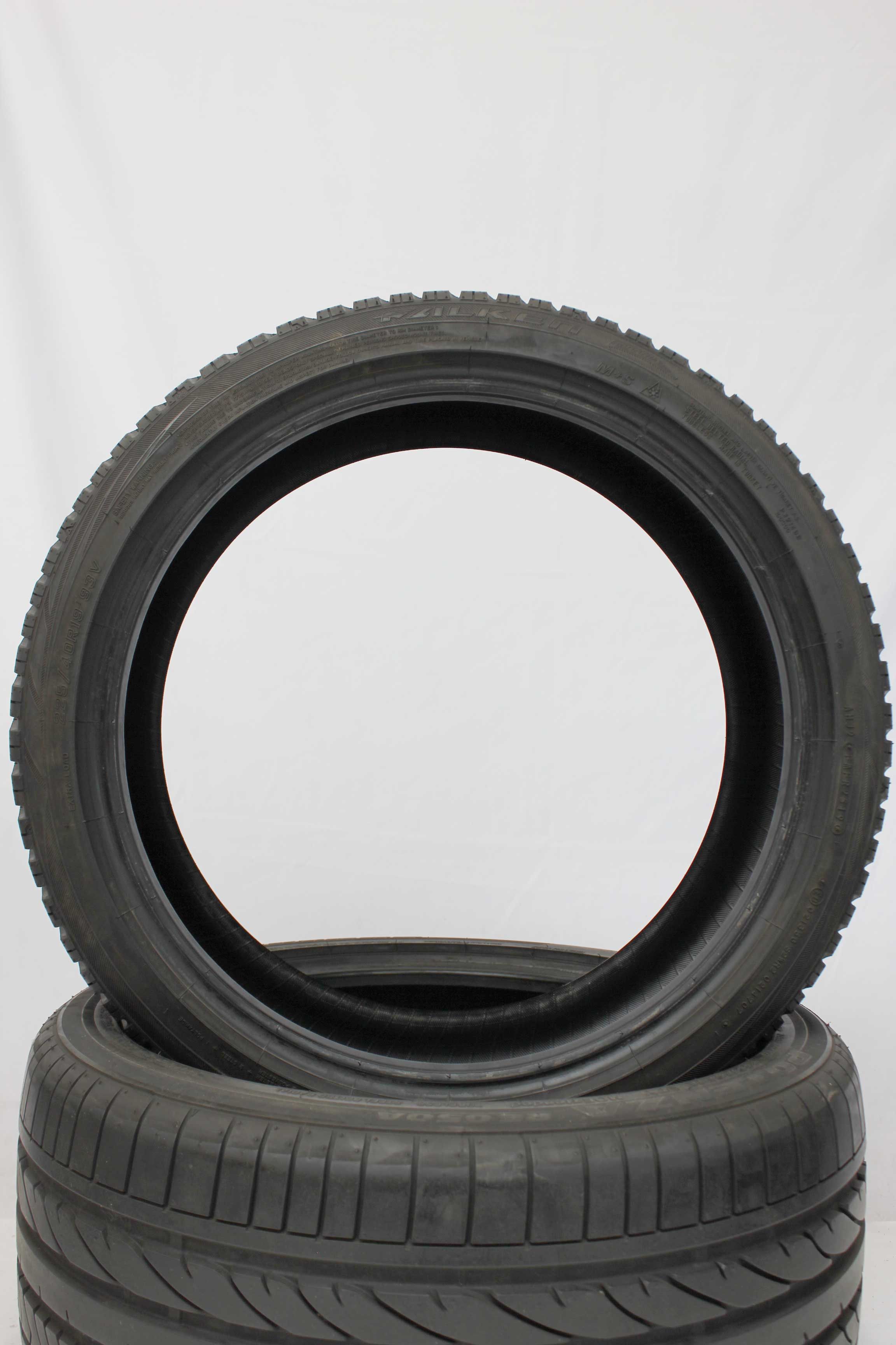 Winterreifen-Falken-EuroWinter-HS01-225-40-R19-93V-XL