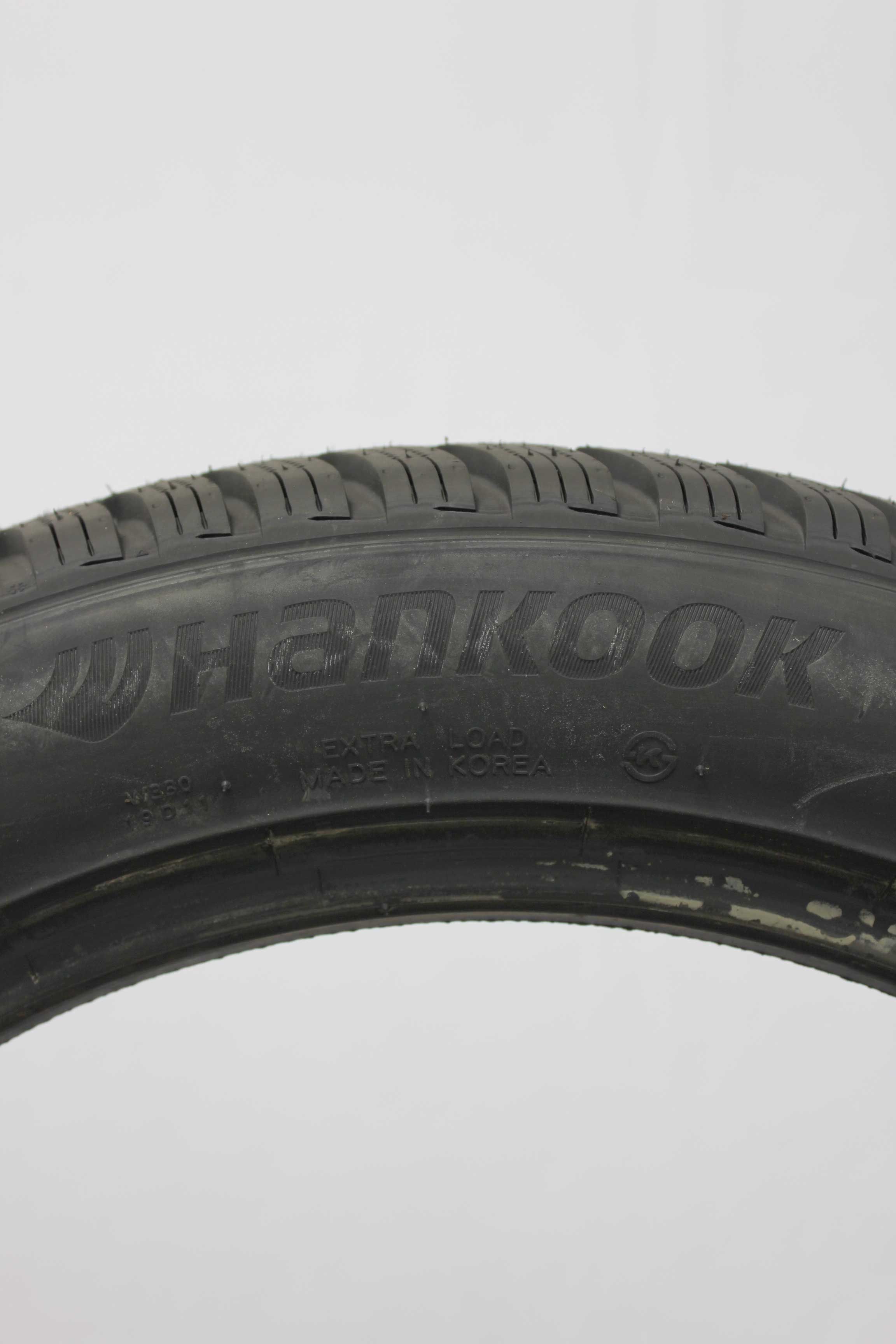 Sommerreifen-Hankook-Winter-iceptevo3-W330-245-45-R18-100V-XL-1_(3)