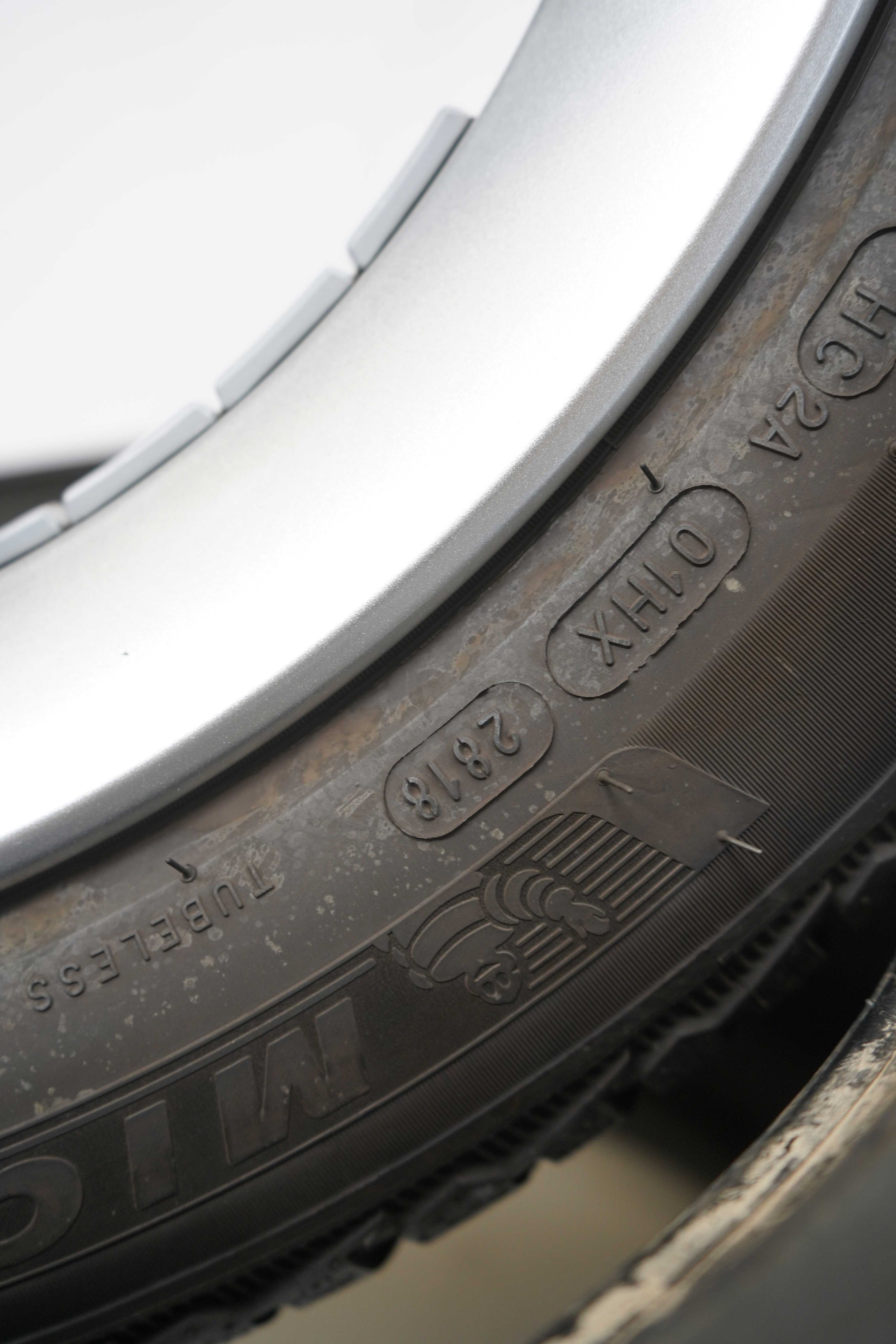 Winterkomplettradsatz-gebraucht-Mercedes-Benz-A177-A-Klasse-A1774011200-8
