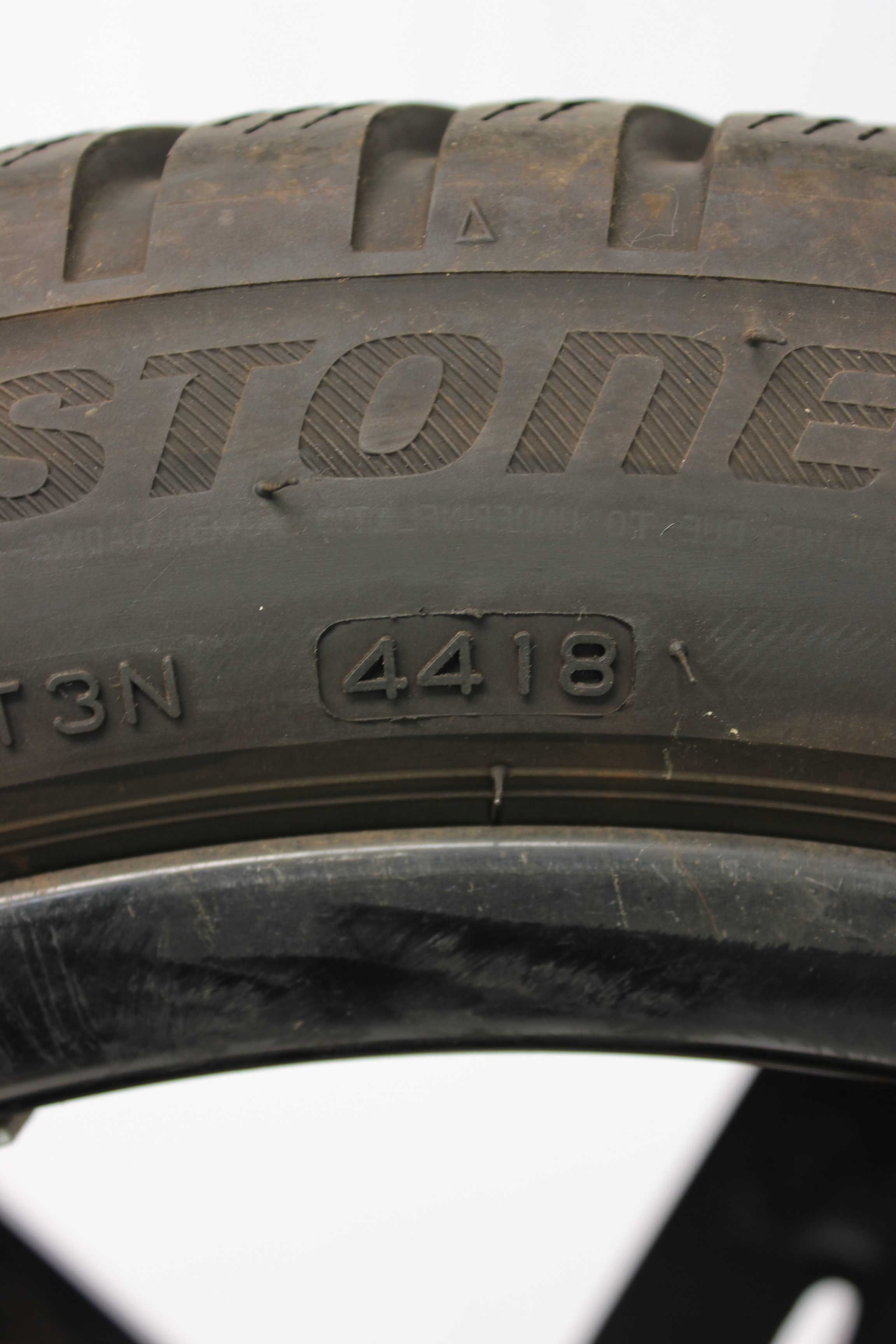 Winterkomplettradsatz-Mercedes-Benz-A-Klasse-A177-Alufelge-18Zoll-A1774010700-Winterreifen-Bridgestone-BlizzakLM001MO-225-45-R18-91H-8
