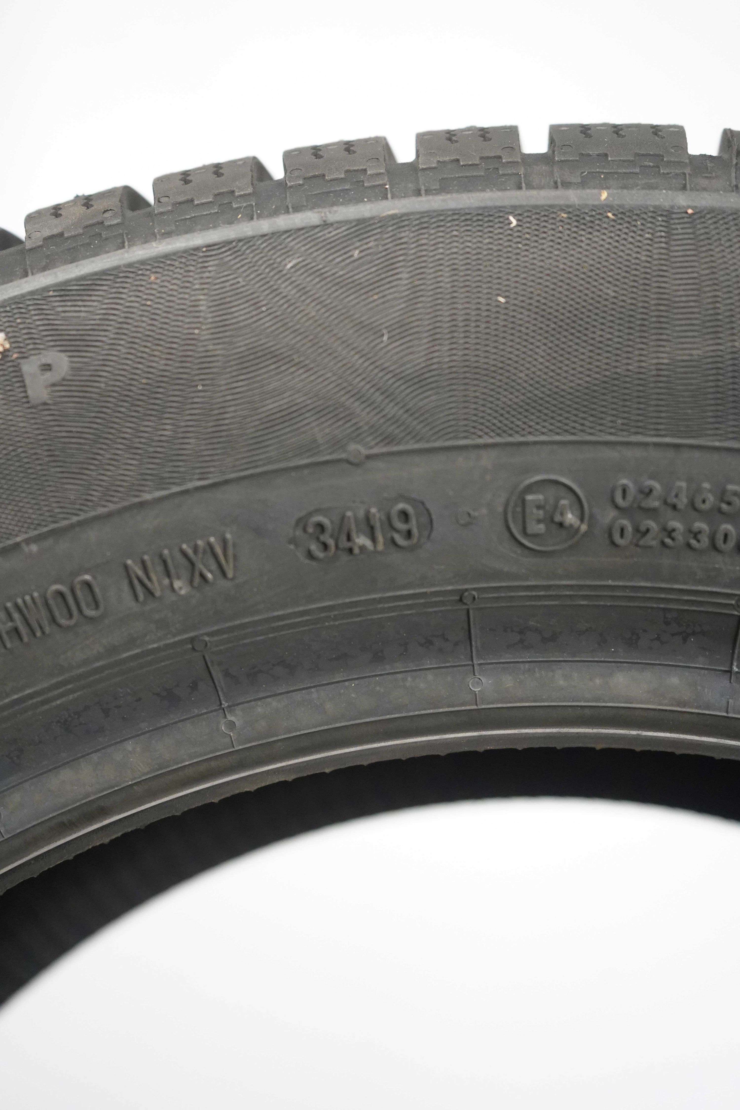 Winterreifen-Continental-ContiWinterContactTS830P-225-55-R17-101V-4 Winterreifen-Continental-ContiWinterContactTS830P-225-55-R17-101V-4