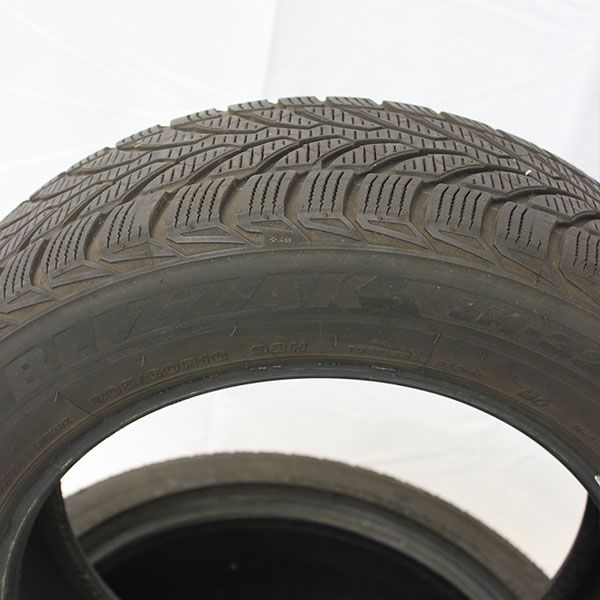 Gebrauchter-Winterreifen-Bridgestone-Blizzak-LM32-Rosier-Online-Shop-02_(2)