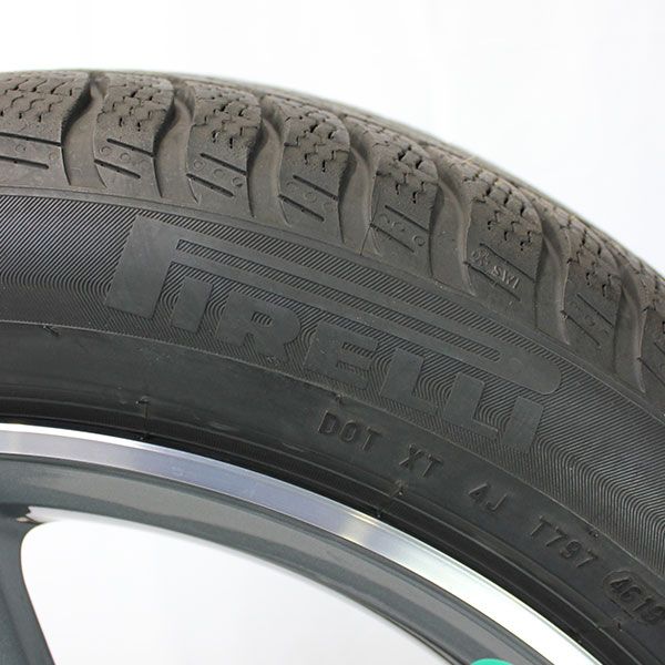 Gebrauchter-Winterkomplettradsatz-Mercedes-AMG-A213-Rosier-Online-Shop-02_(3)