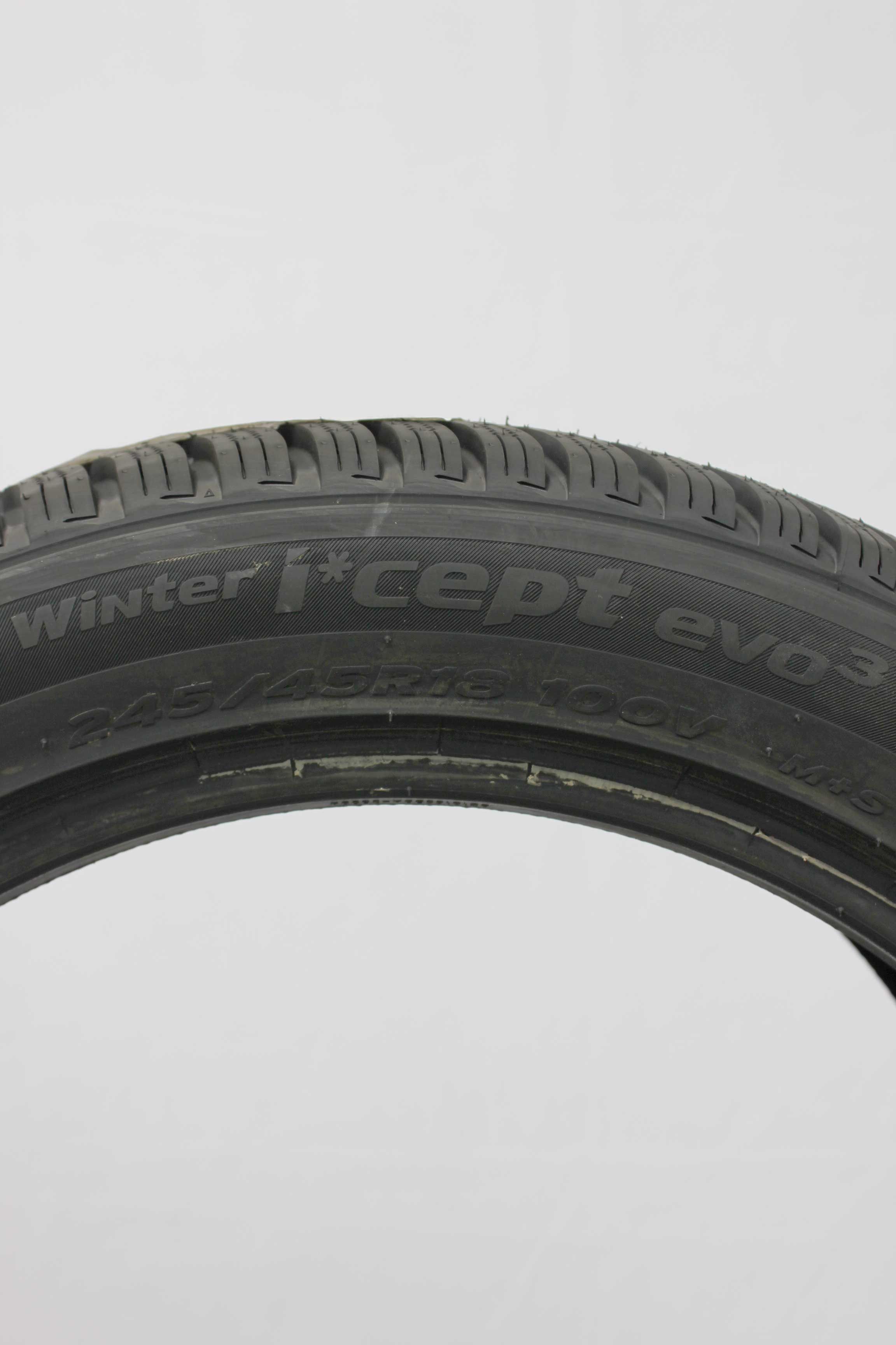 Sommerreifen-Hankook-Winter-iceptevo3-W330-245-45-R18-100V-XL-2_(1)