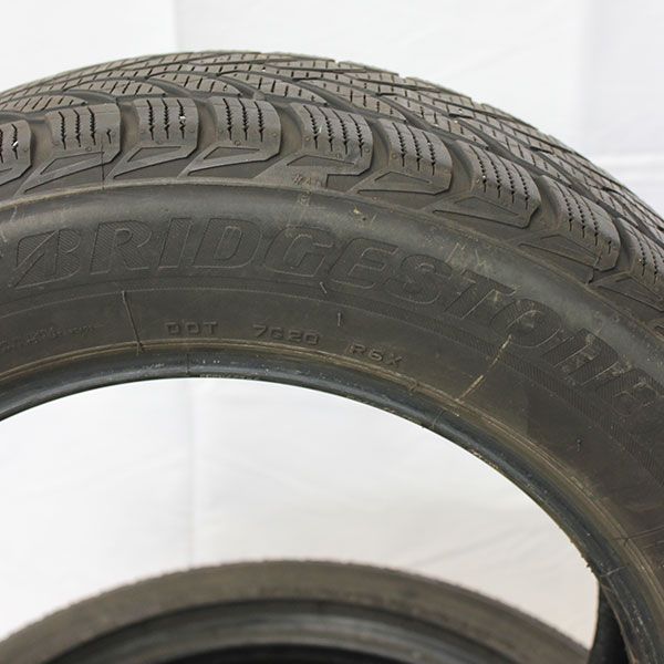 Gebrauchter-Winterreifen-Bridgestone-Blizzak-LM32-Rosier-Online-Shop-01