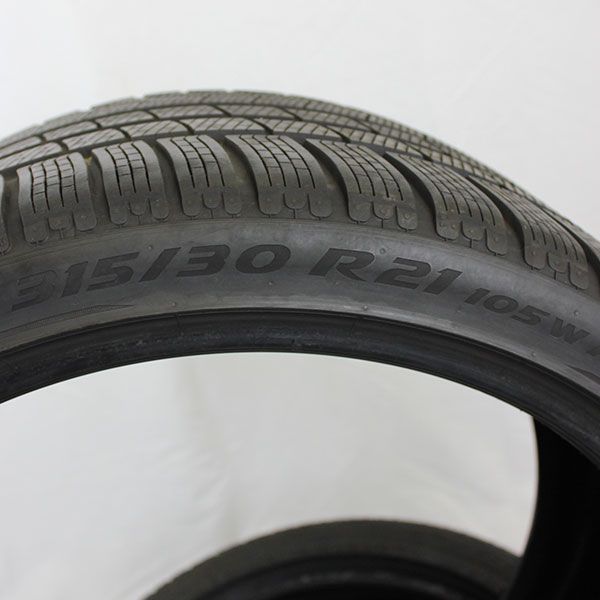 Gebrauchter-Winterreifen-Pirelli-PZEROWinter-Rosier-Online-Shop-04