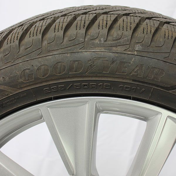 Gebrauchter-Winterkomplettradsatz-Volkswagen-7T-Rosier-Online-Shop-02 Gebrauchter-Winterkomplettradsatz-Volkswagen-7T-Rosier-Online-Shop-02