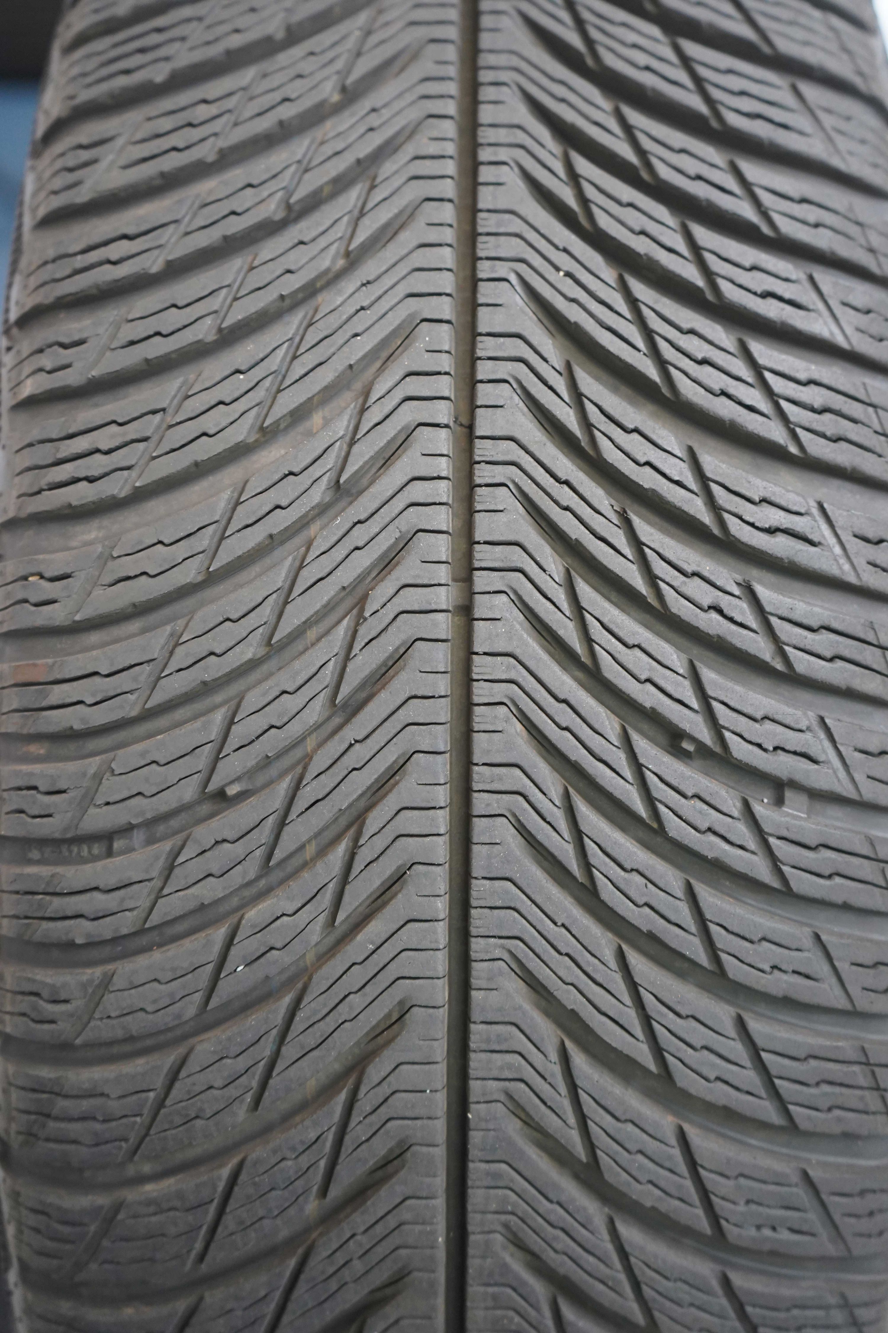 Winterkomplettradsatz-gebraucht-Mercedes-Benz-A177-A-Klasse-A1774011200-12