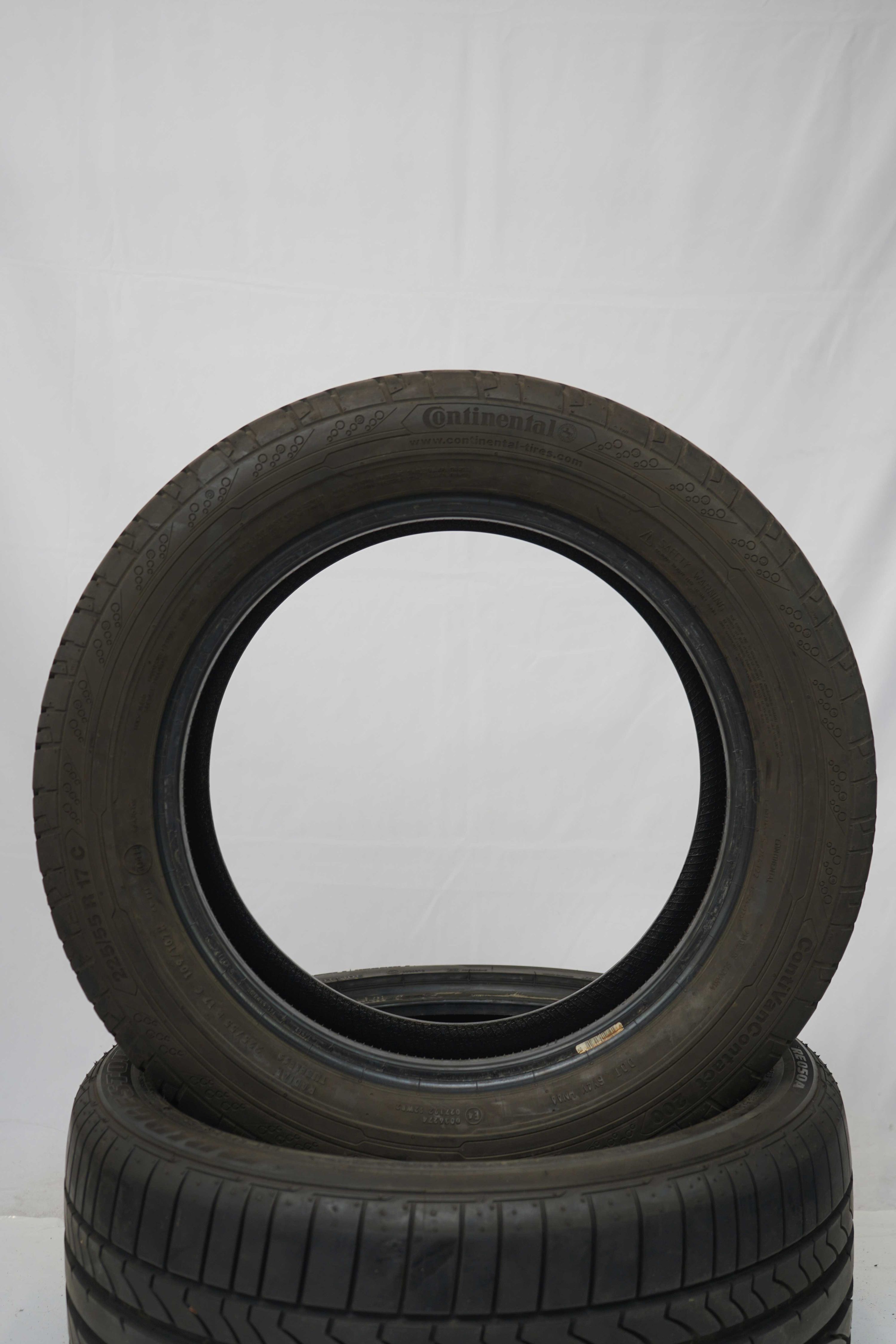 Sommerreifen-Continental-ContiVanContact200-225-55-R17C-109-107H_(2)