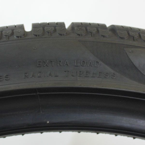 Gebrauchter-Winterreifen-Pirelli-PZEROWinter-Rosier-Online-Shop-05