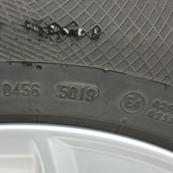 Gebrauchter-Winterkomplettradsatz-Audi-Q3-Rosier-Online-Shop-17 Gebrauchter-Winterkomplettradsatz-Audi-Q3-Rosier-Online-Shop-17
