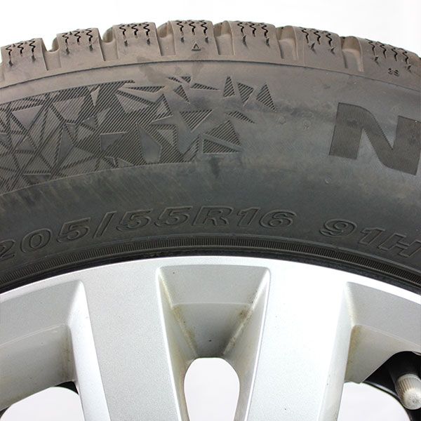 Gebrauchter-Winterkomplettradsatz-VW-Golf8-Rosier-Online-Shop-04_(2)