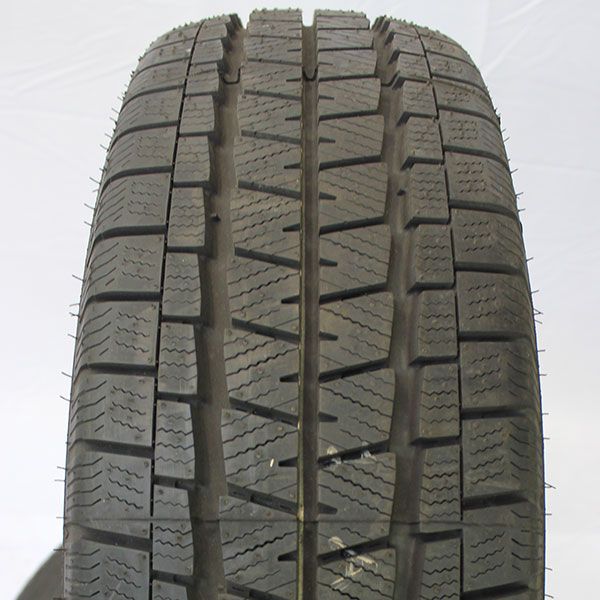 Neuwertiger winterreifen falken eurowintervan01 rosier online shop 06 (2)