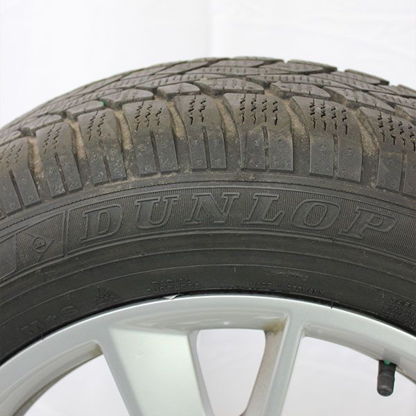 Gebrauchter-Winterkomplettradsatz-Audi-A4-B9-Rosier-Online-Shop-02