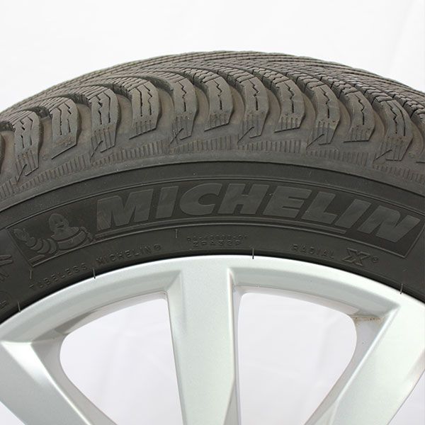 Gebrauchter-Winterkomplettradsatz-Volkswagen-5G-Rosier-Online-Shop-02_(2)