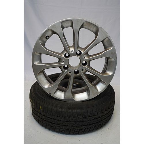 Felgensatz-gebraucht-Mercedes-Benz-A156-GLA-3