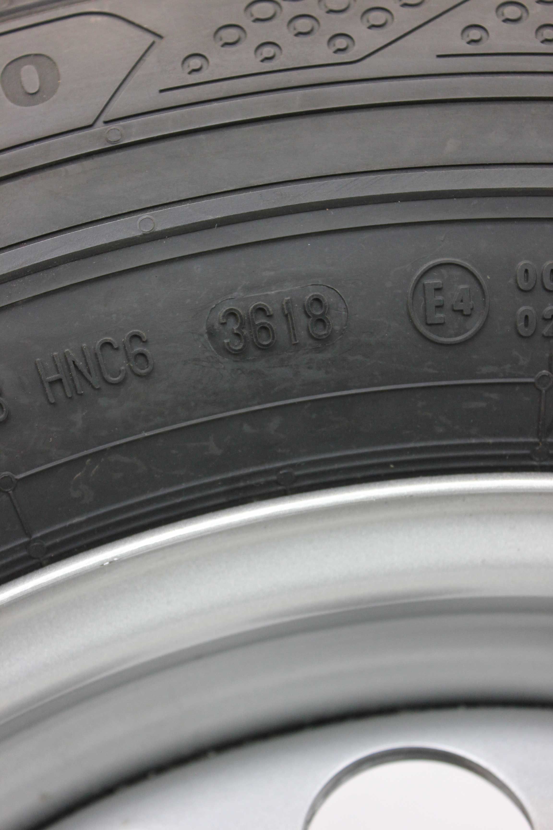 Sommerkomplettrad-Volkswagen-2N0-Crafter-Stahlfelge-16Zoll-2N0601027L-Sommerreifen-Continental-ContiVanContact200-205-75-R16C-113-111R-4_(1)