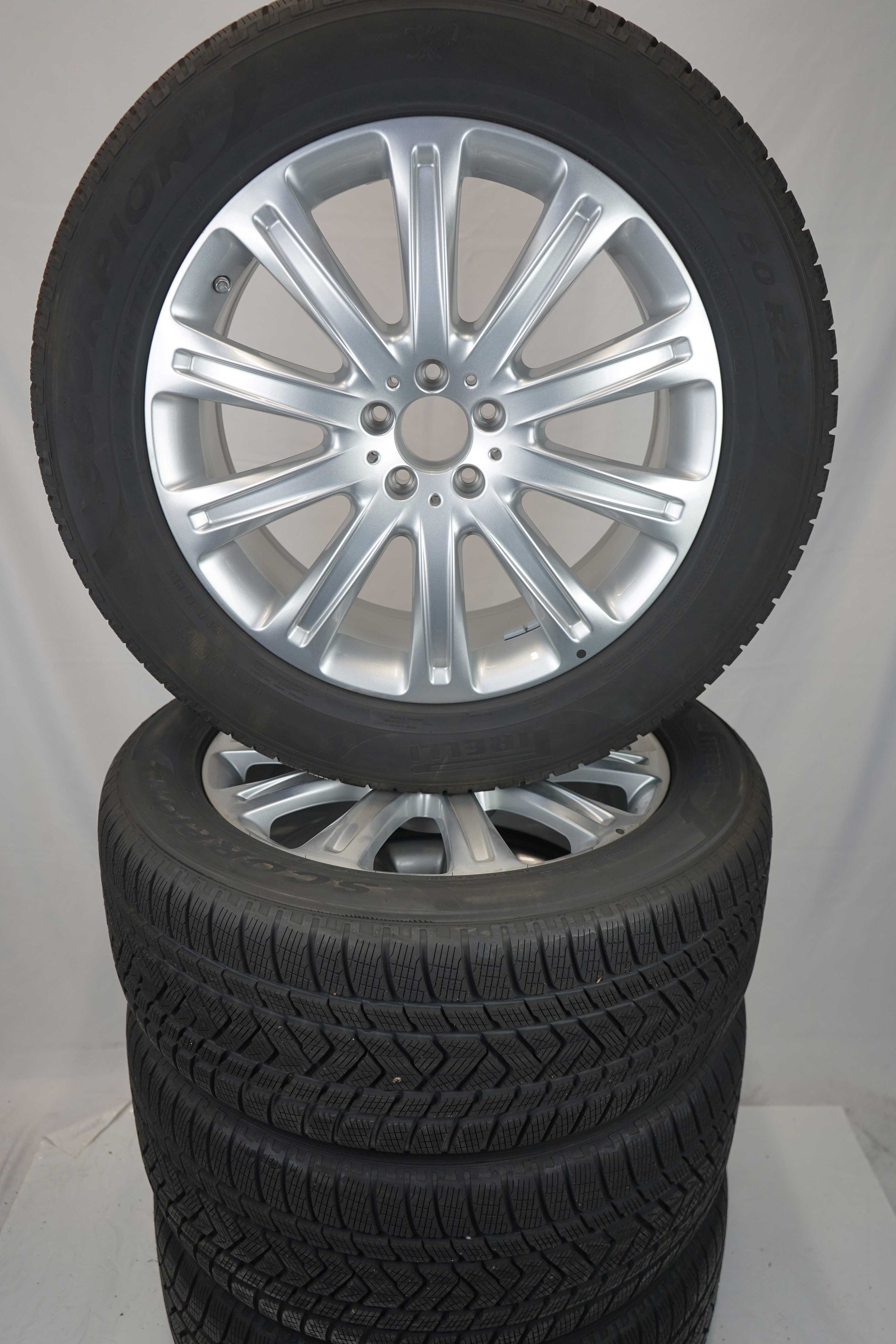 Winterkomplettradsatz-Mercedes-Benz-GLE-A292-Winterreifen-Pirelli-ScorpionWinter-275-50-R20-109V