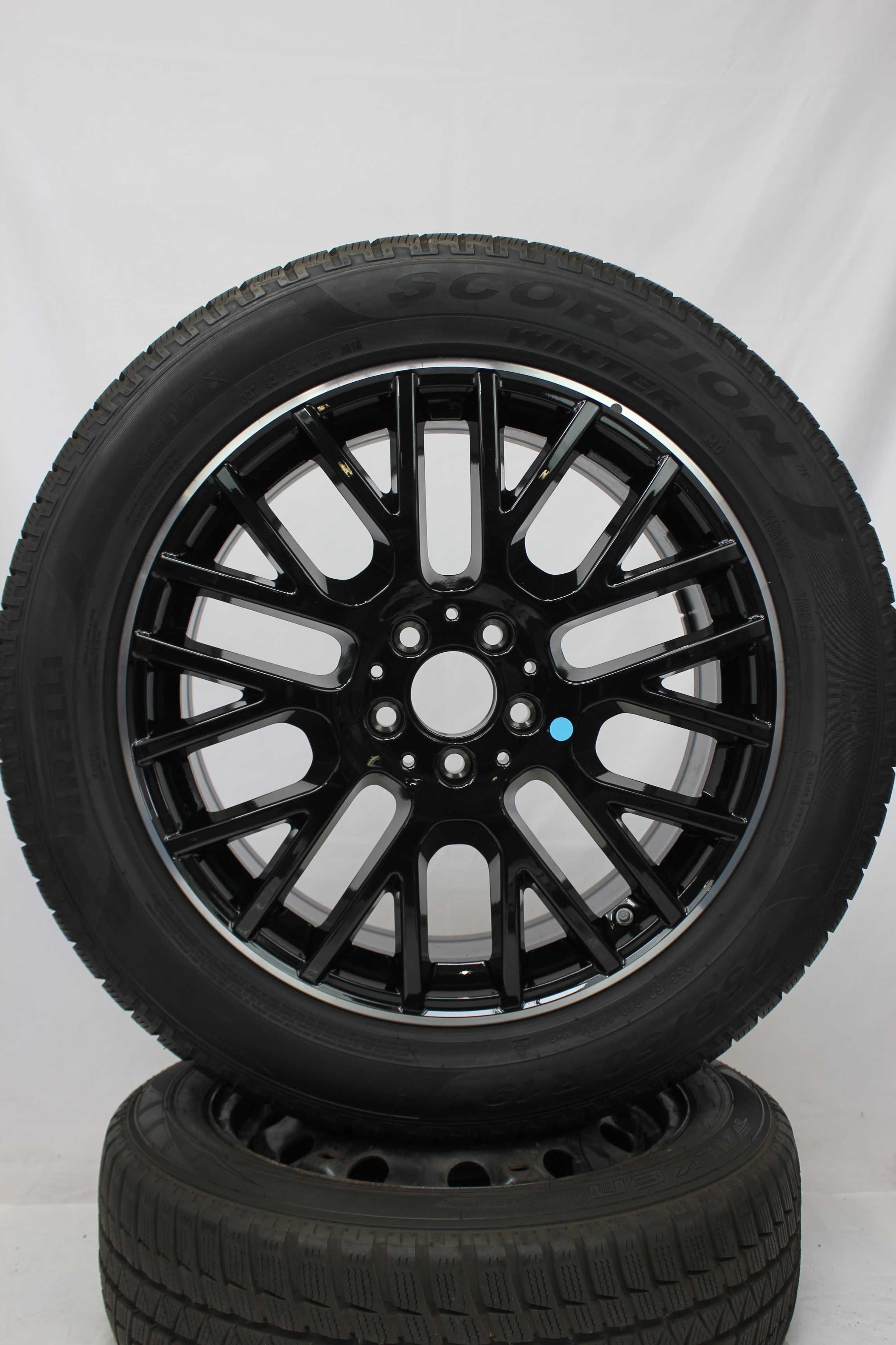Winterkomplettradsatz-Mercedes-Benz-GLE-Alufelge-19Zoll-A1674012100-Winterreifen-Pirelli-ScorpionWinter-255-50-R19-107V-13