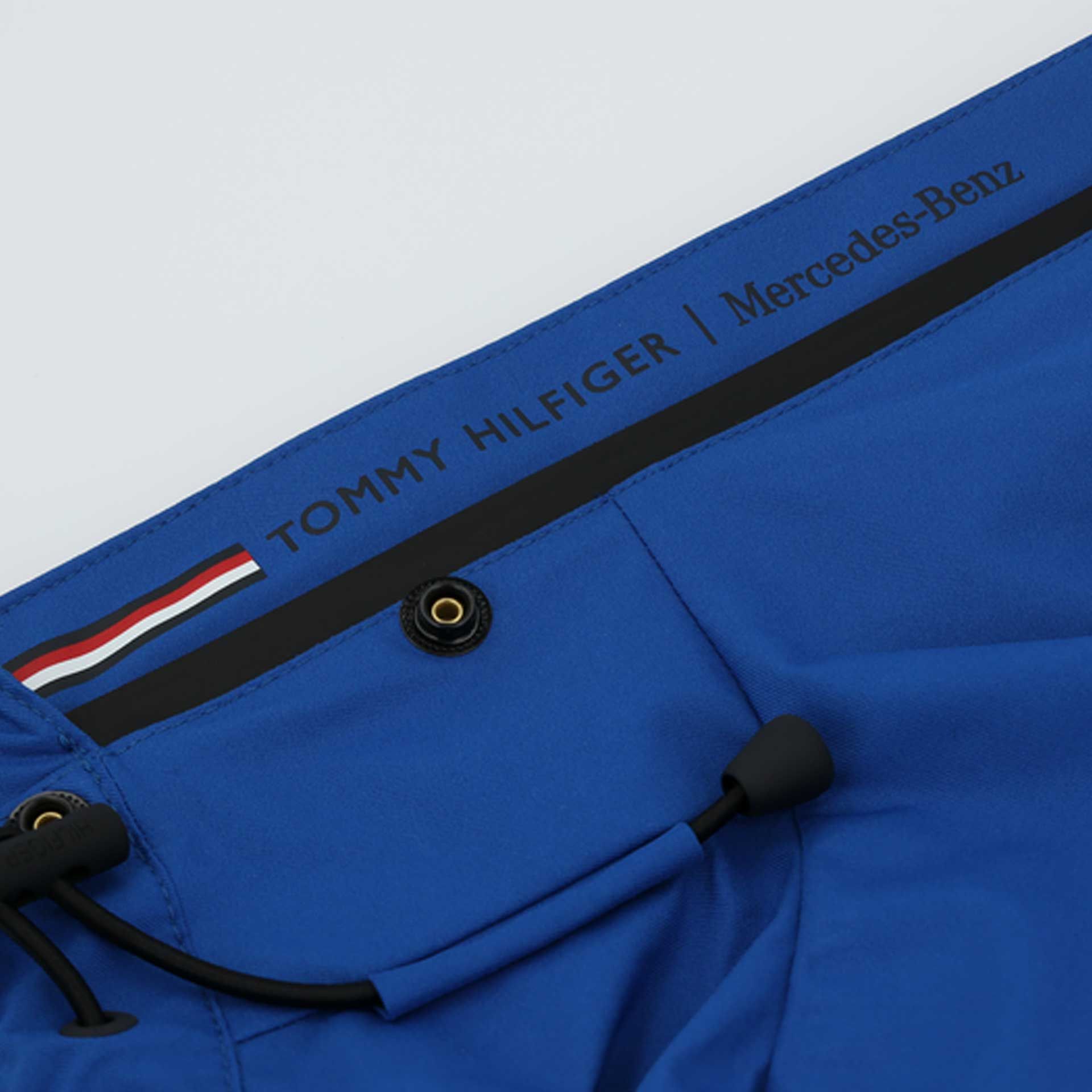 B66959029_mercedes-benz_funktionsjacke_blau_by_tommy-hilfiger_rosier-onlineshop2