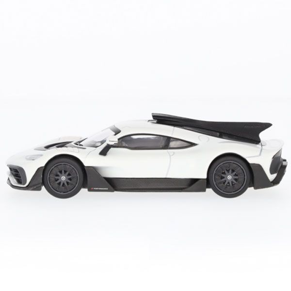 B66961041_mercedes-amg_modellauto_rosier-onlineshop3