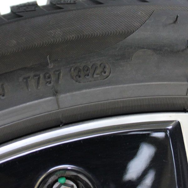 Gebrauchtes-Winterkomplettrad-Mercedes-Benz-A213-Rosier-Online-Shop-16
