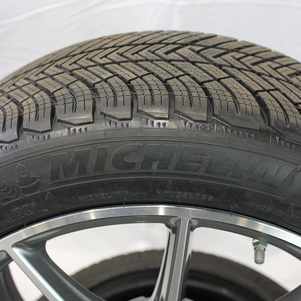 Neuwertiges-Winterrad-Mercedes-AMG-A213-Rosier-Online-Shop-01
