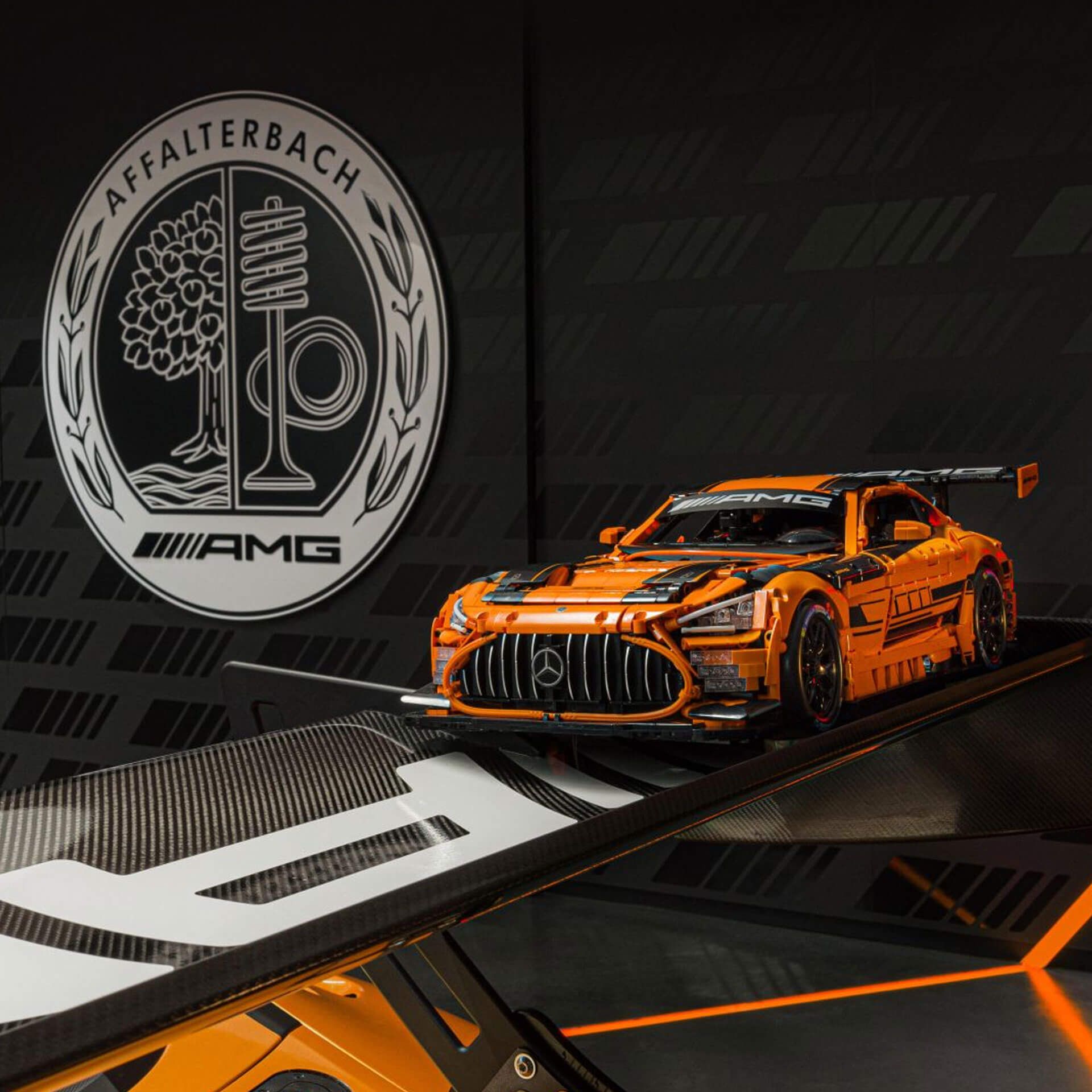 B66961716_mercedes-amg_klemmbaustein-set_rosier-onlineshop10