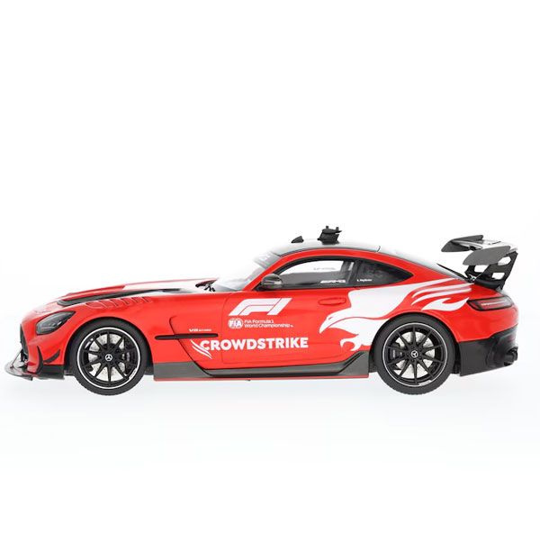 B66963805 mercedes amg modellauto gt rosier onlineshop3