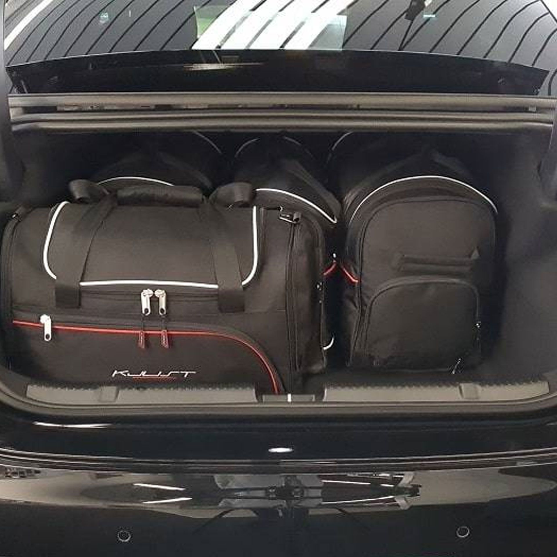 7027078 kjust taschen set mercedes benz eqe 2022+ rosier onlineshop2