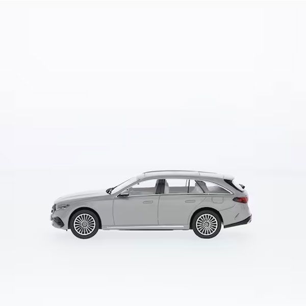 B66961121 mercedes amg modellauto e klasse rosier onlineshop3