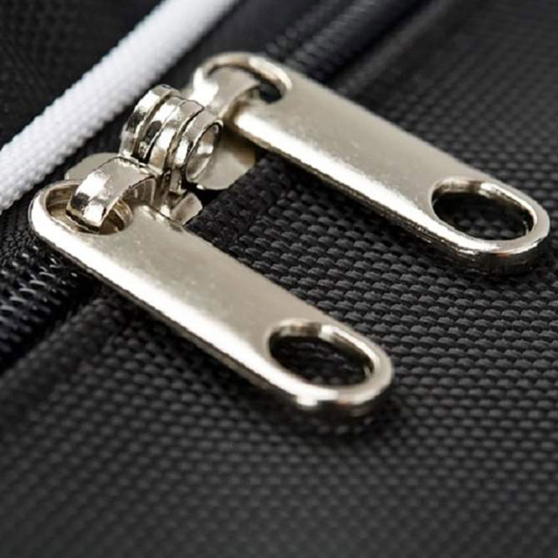 7004056 kjust taschen set audi q8 2018+ rosier onlineshop13