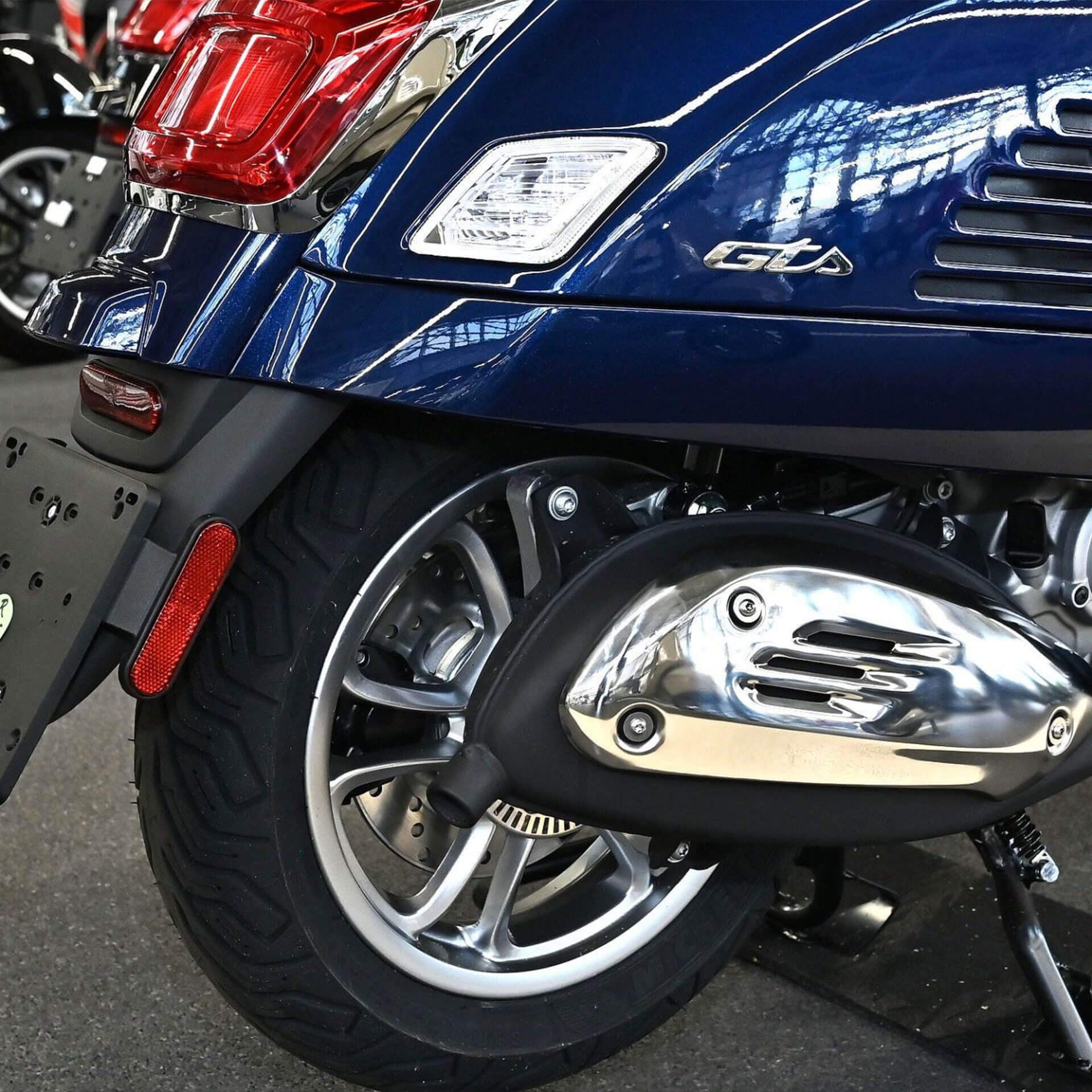 Nvh5dktu03 vespa gts 310 blau rosier onlineshop2