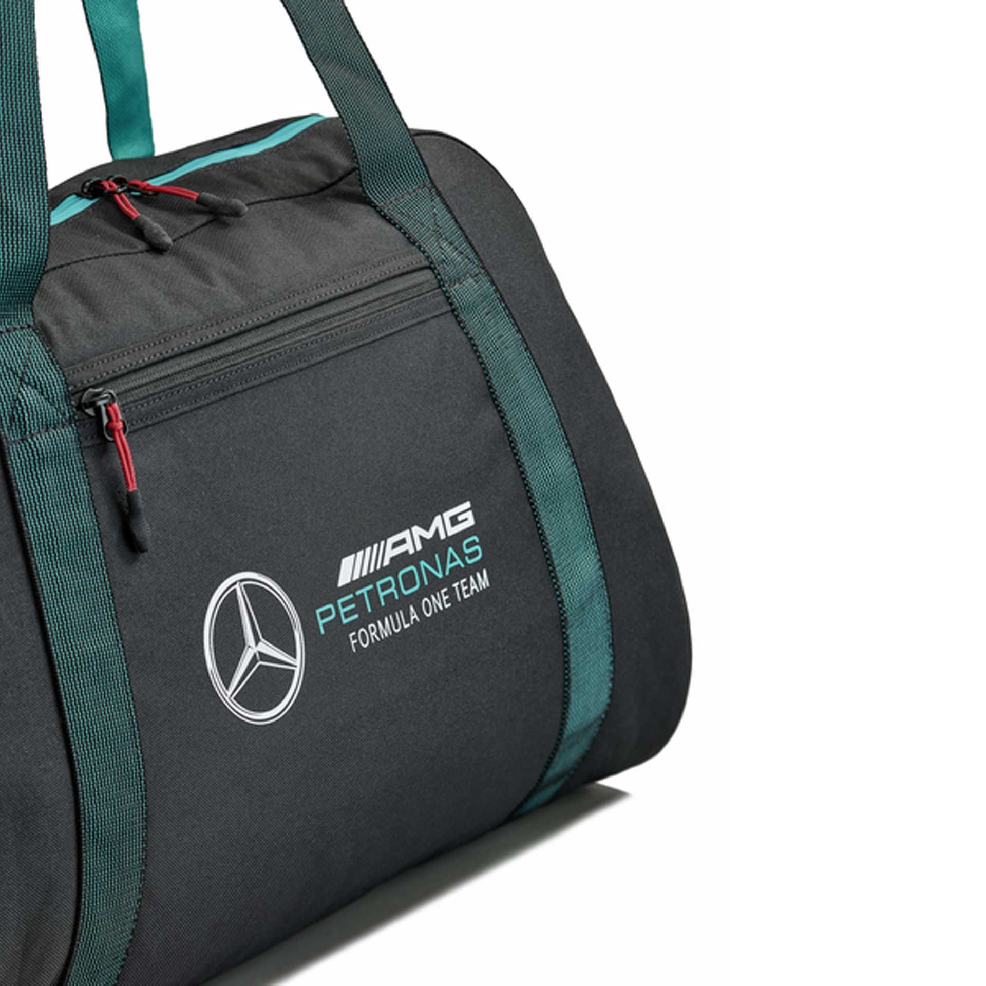 B67997016 mercedes amg sporttasche rosier onlineshop2