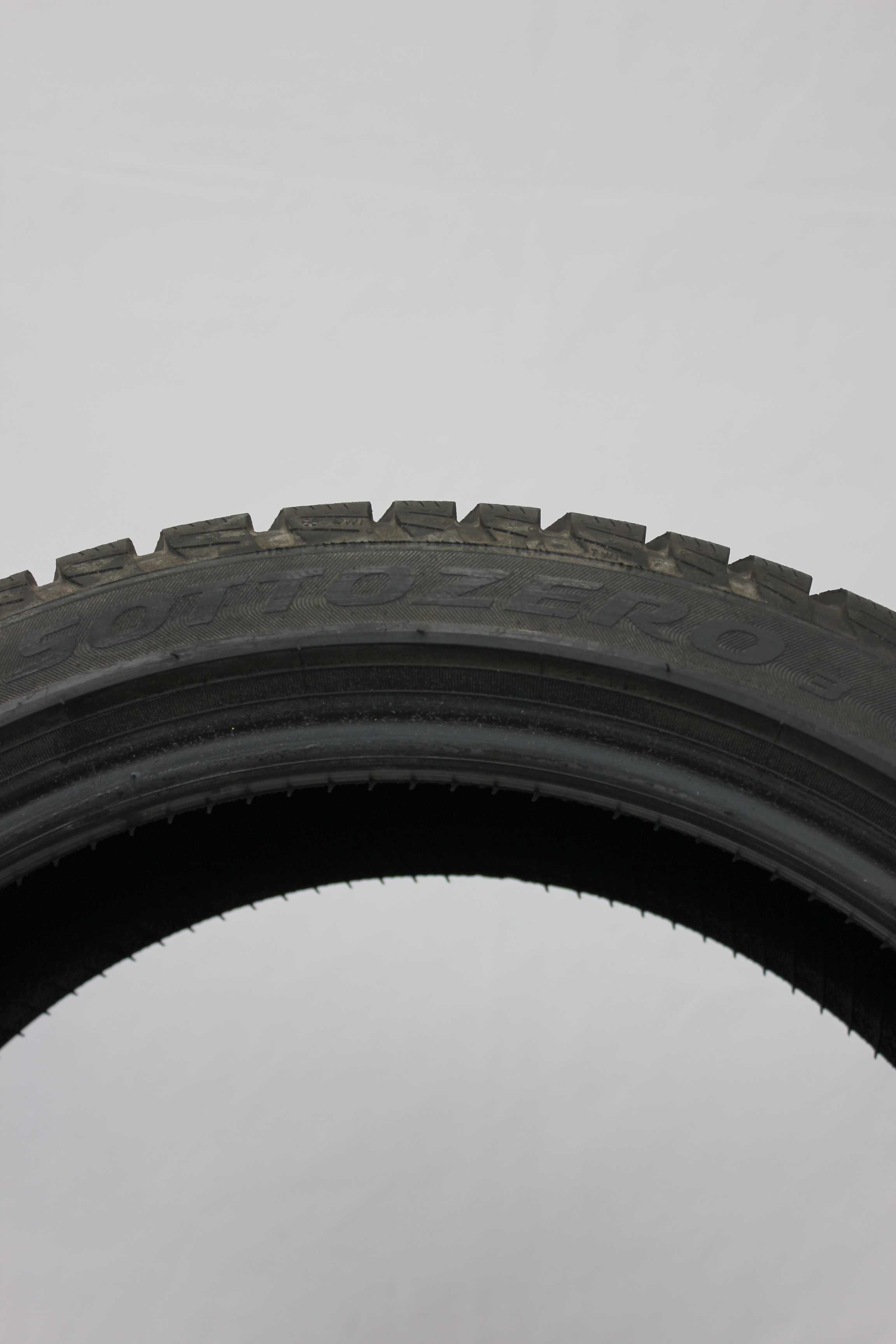 Winterreifen pirelli sottozero3 225 40 r18 92v 2 (3)