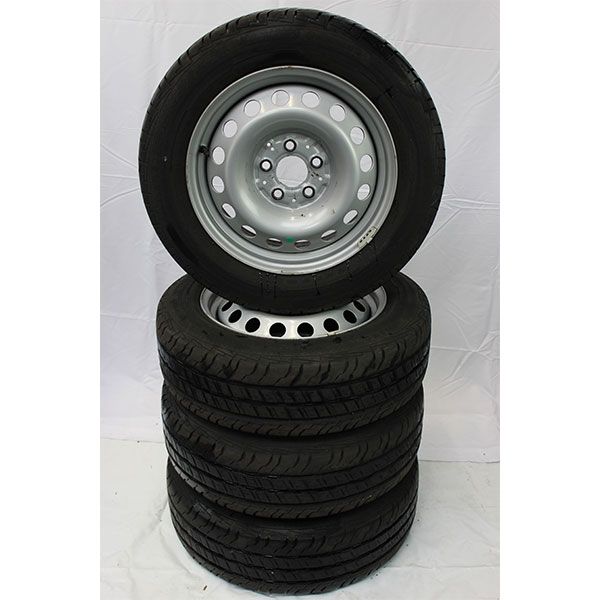 Gerbrauchter winterkomplettradsatz mercedes benz a907 rosier online shop (1)