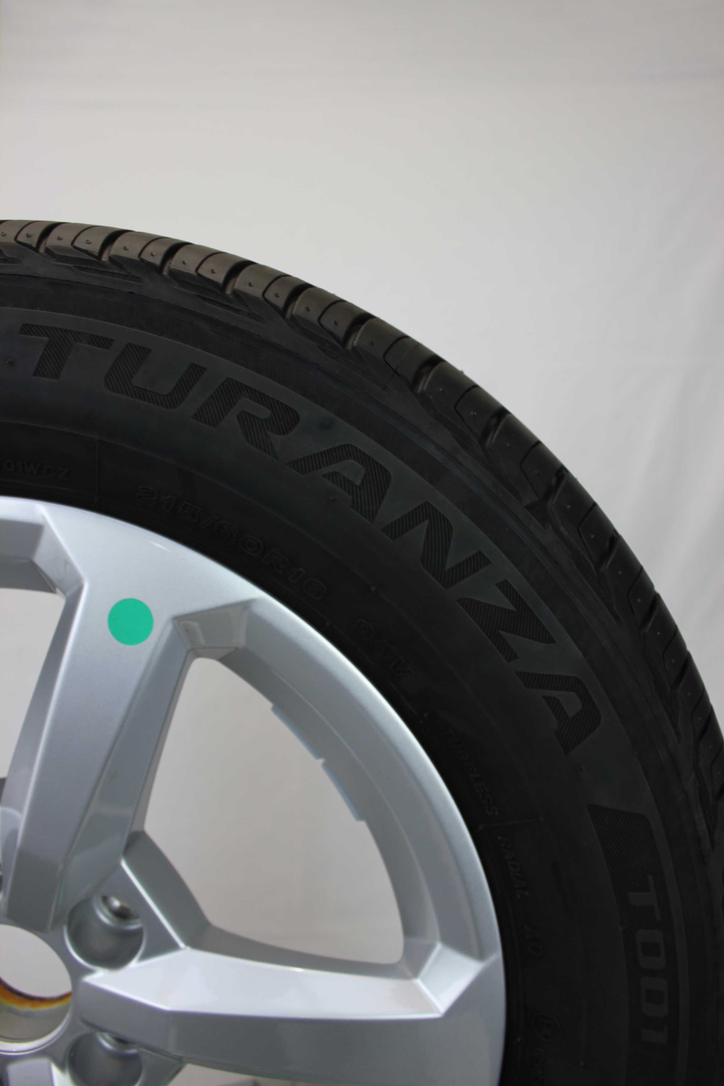 Sommerkomplettradsatz audi 81a q2 alufelge 16zoll 81a601025 sommerreifen bridgestone turanzat001 215 60 r16 95v 3