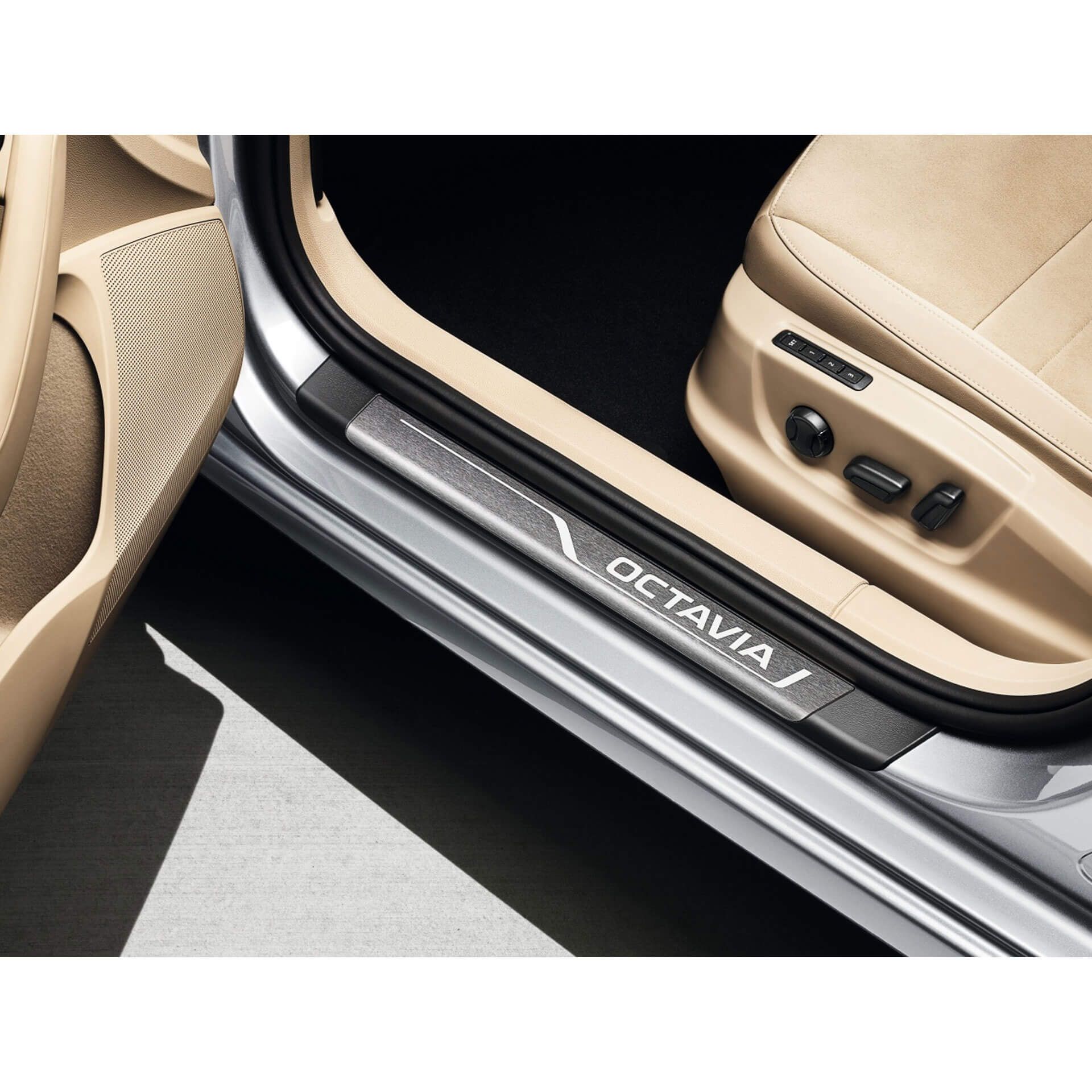 Skoda Einstiegsleisten-Set Edelstahl mit Schriftzug "Octavia" 5E0071303A
