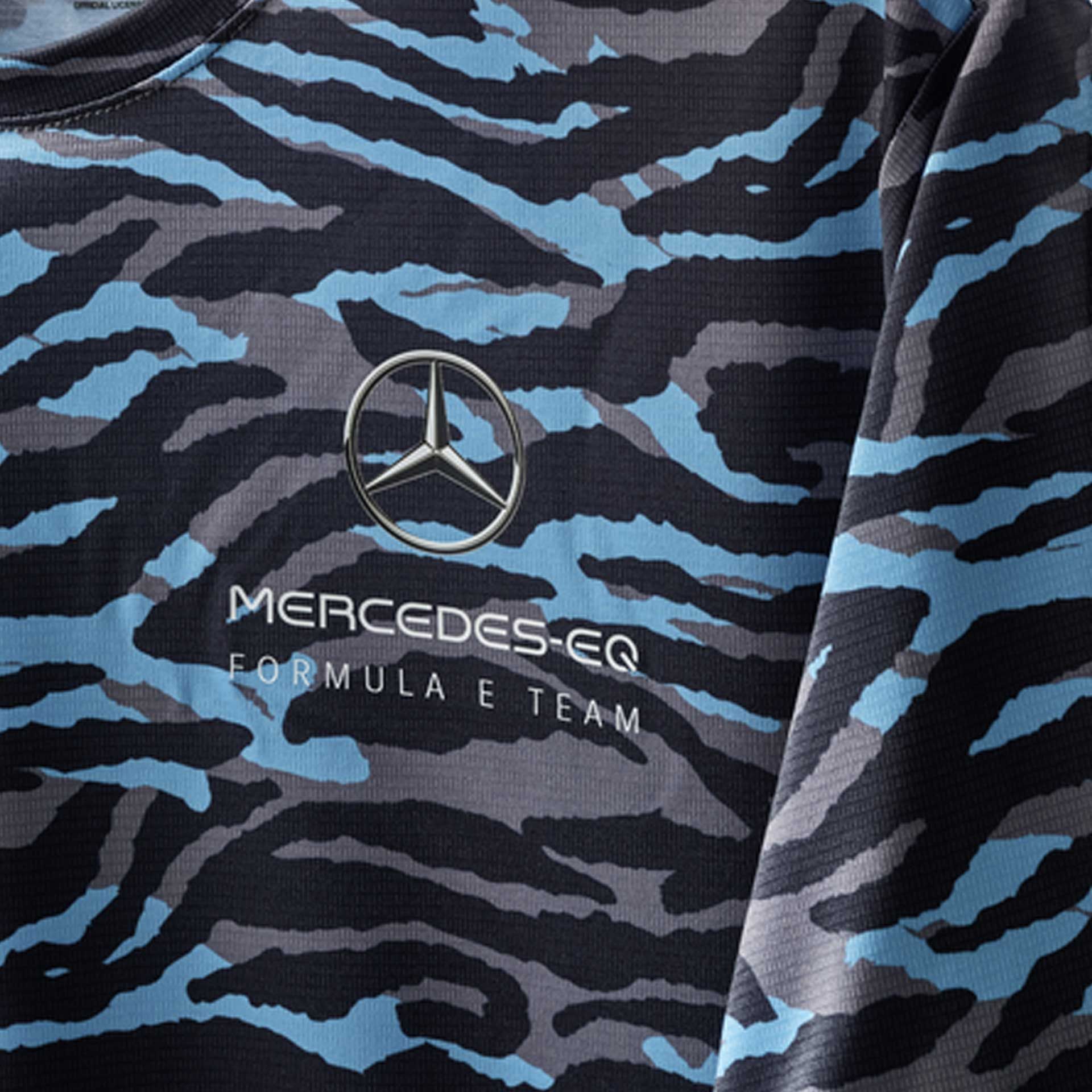 B67997882 mercedes benz t shirt herren camouflage blau grau rosier onlineshop2