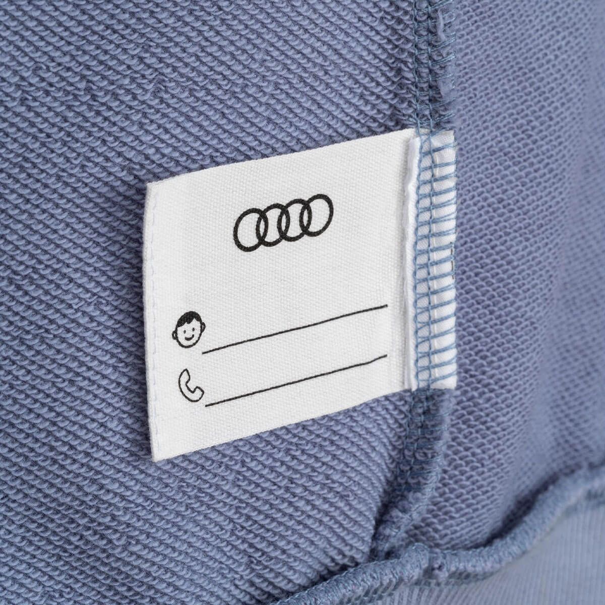 Audi Sweatjacke Kleinkinder Hellblau Größe 98/104 3202603104