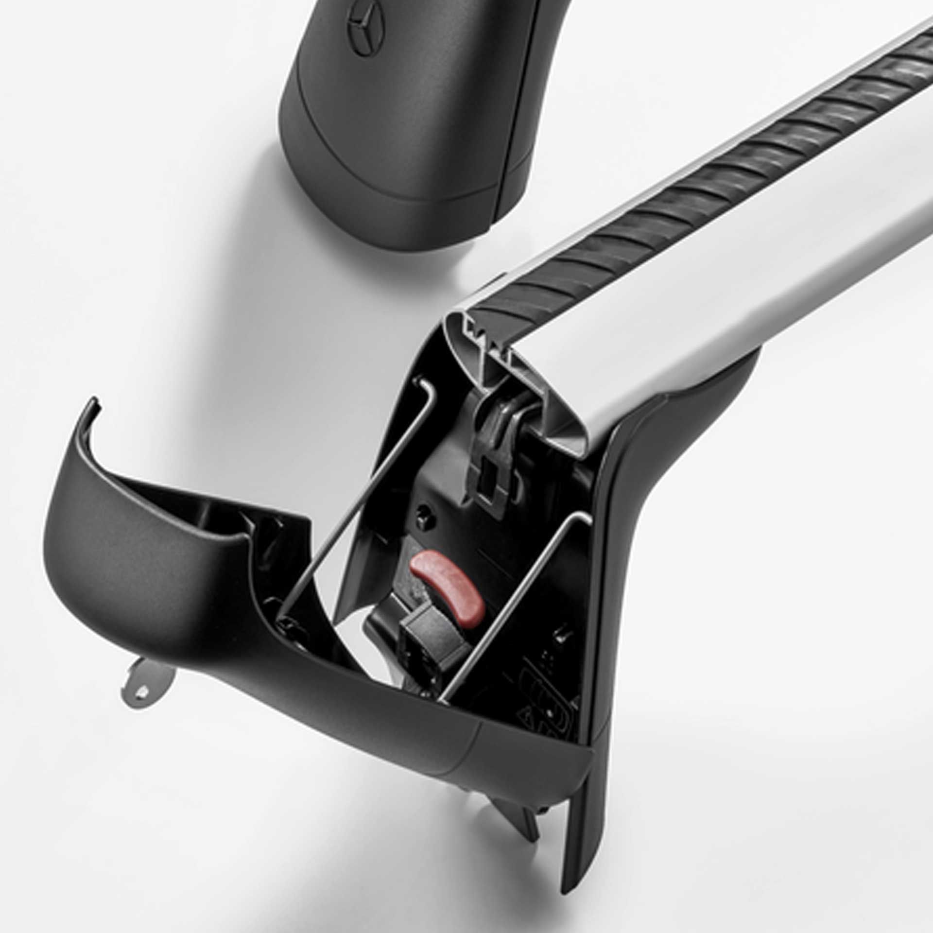 A1188900300 mercedes benz grundtraeger cla coupe rosier onlineshop2