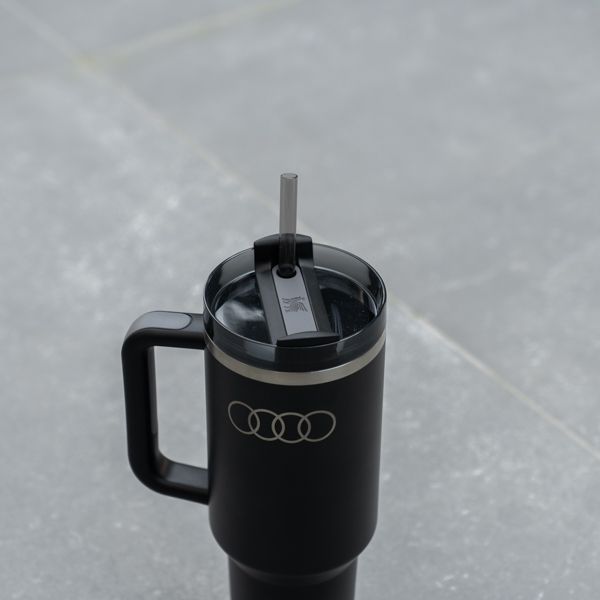 Audi stanley cup quencher h2.0 600x600 2