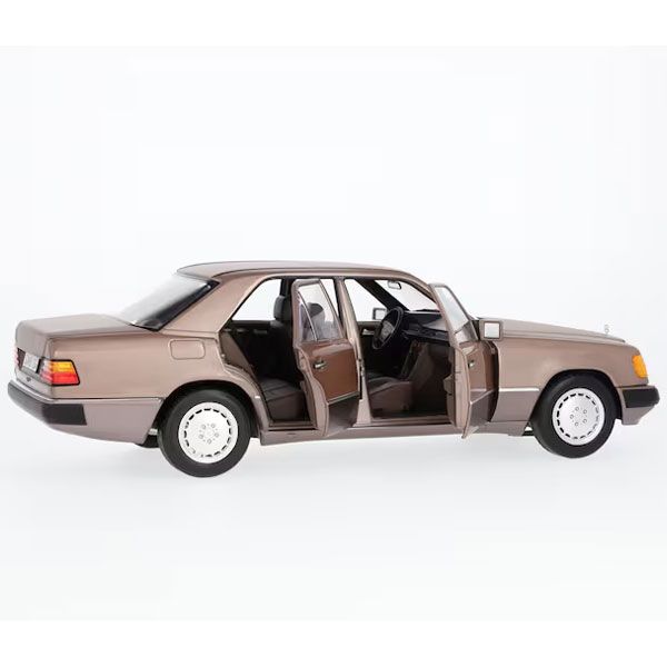B66040697 mercedes benz w124 modellauto 1 18 rosier onlineshop6