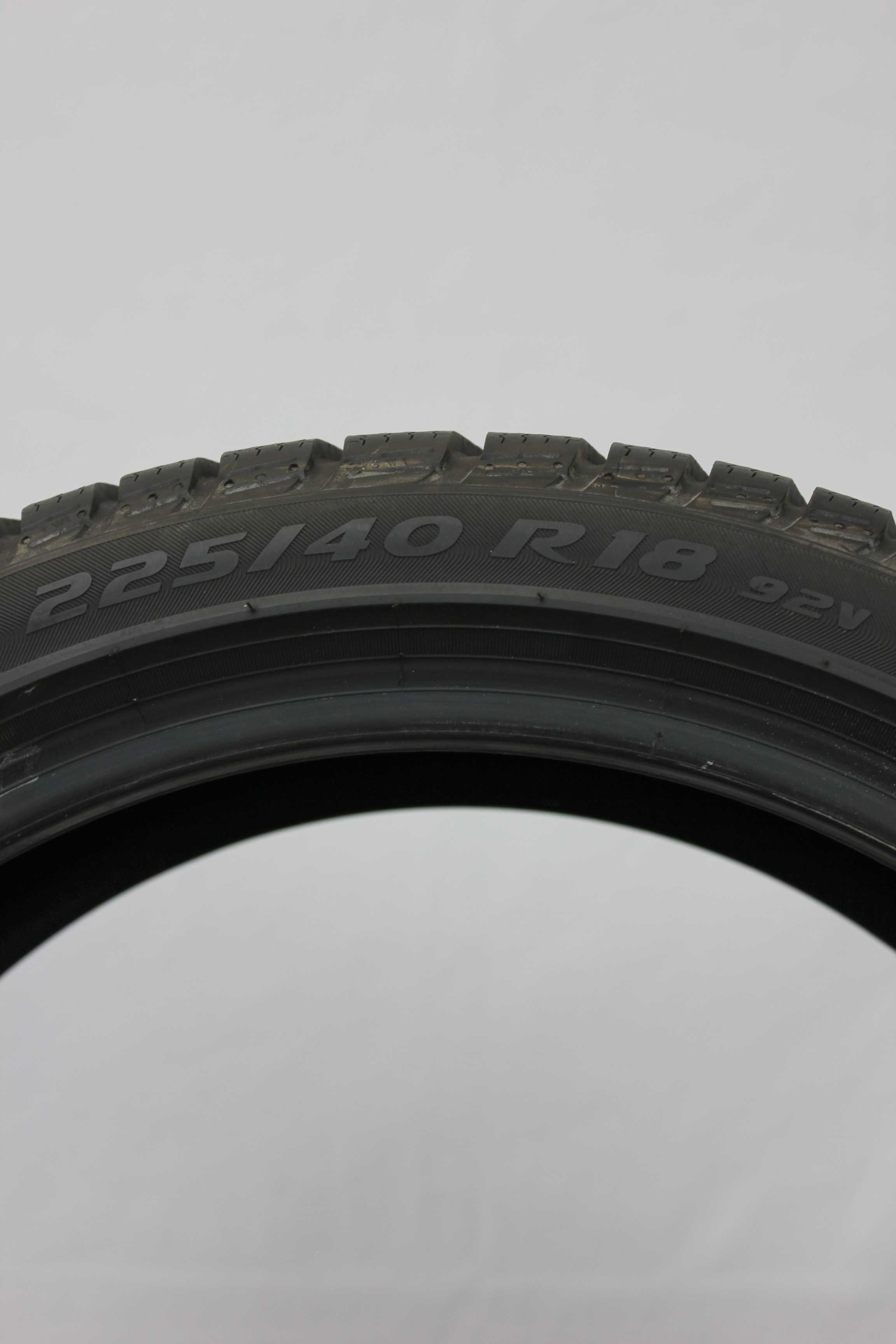 Winterreifen pirelli sottozero3 225 40 r18 92v 3 (1)