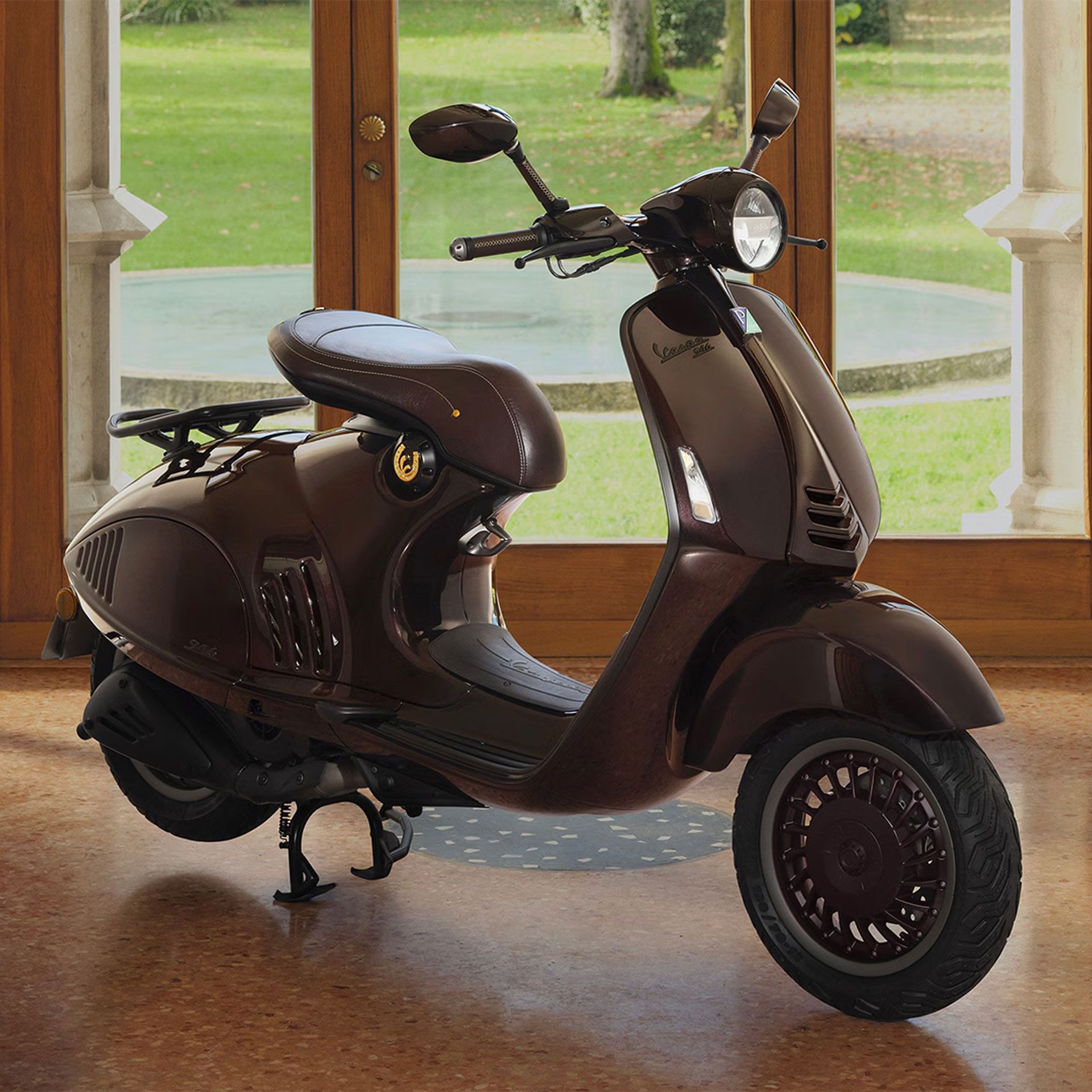 Vespa 946 Horse limitiertes Sondermodell
