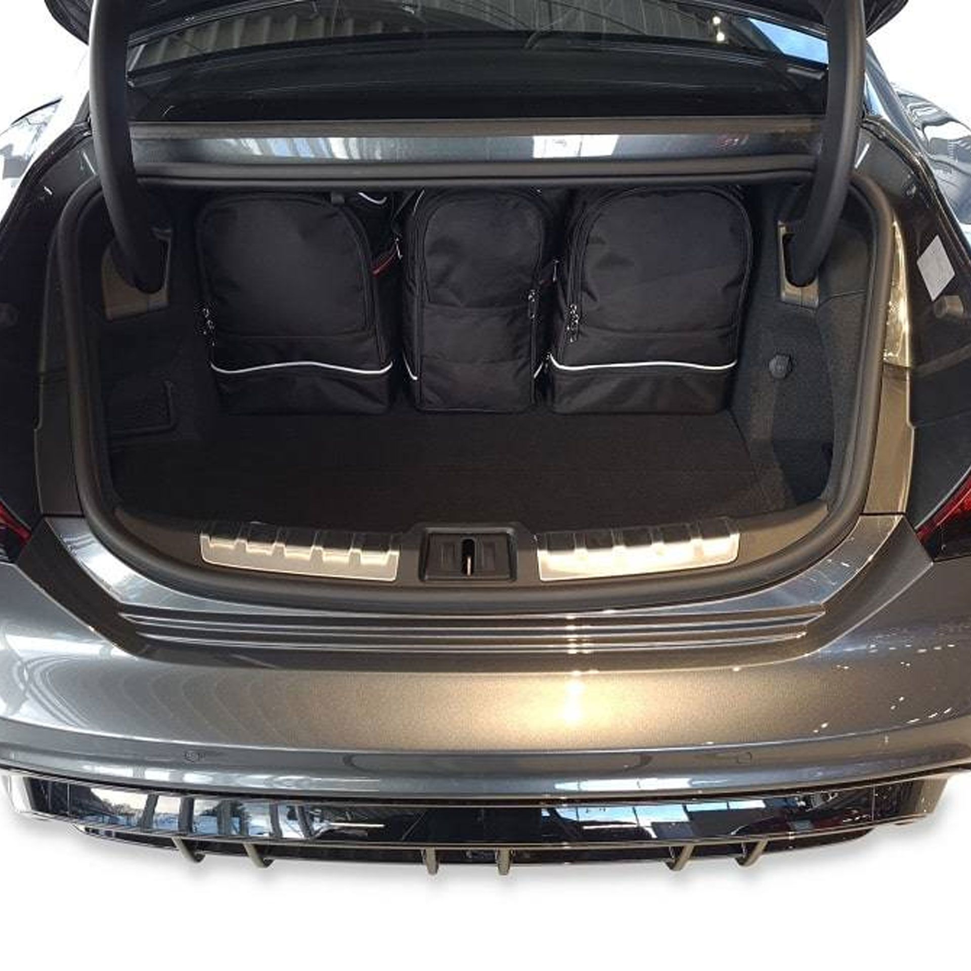 7004104 kjust kofferraumtaschen set audi e tron gt rosier onlineshop3