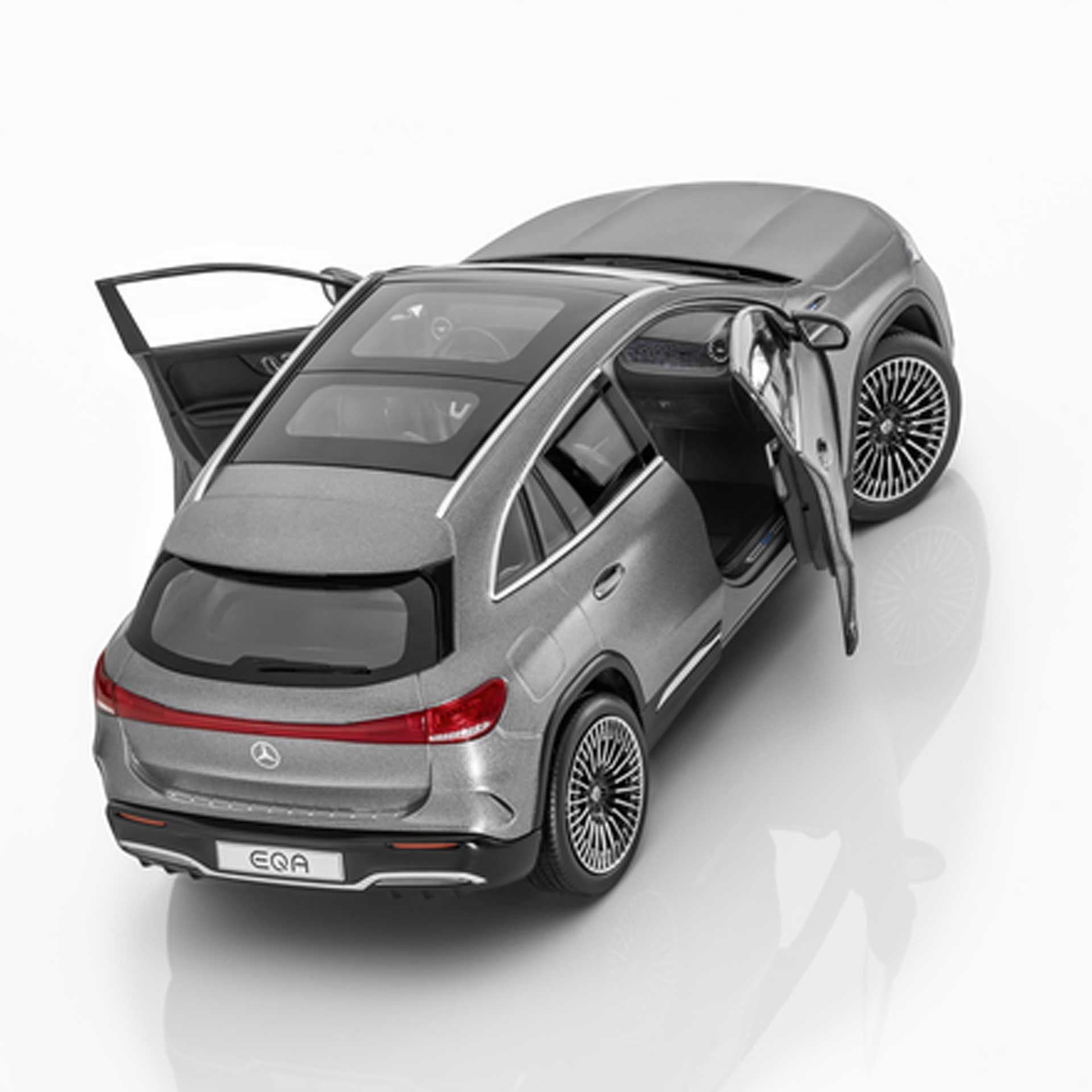 B66960826 mercedes benz modellauto eqa grau rosier onlineshop2